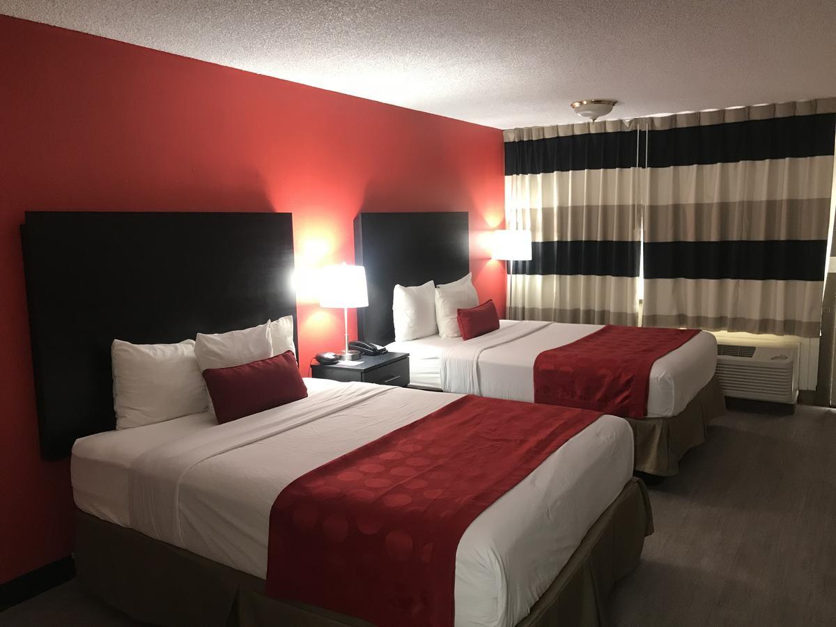 Ramada By Wyndham Mesa Downtown Hotell Eksteriør bilde