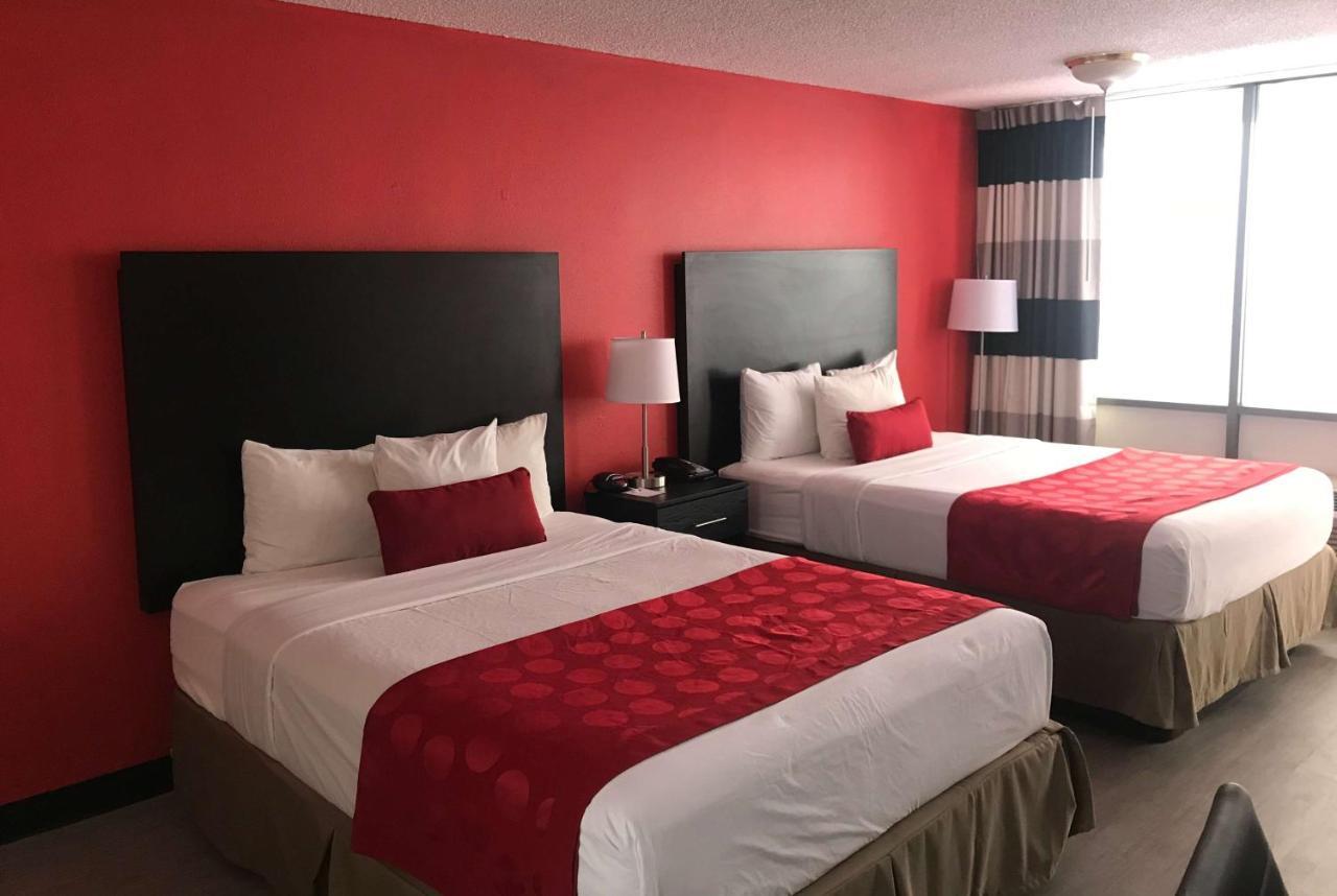 Ramada By Wyndham Mesa Downtown Hotell Eksteriør bilde